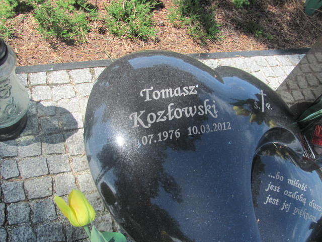 Grób Tomasz Kozłowski