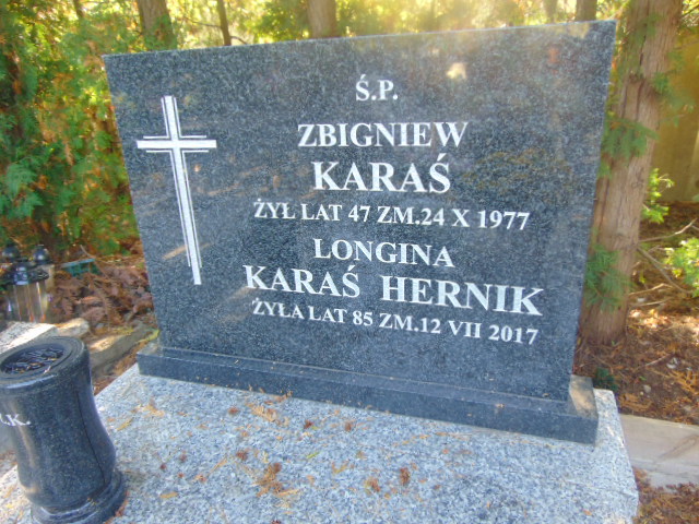 Grób Longina Hernik
