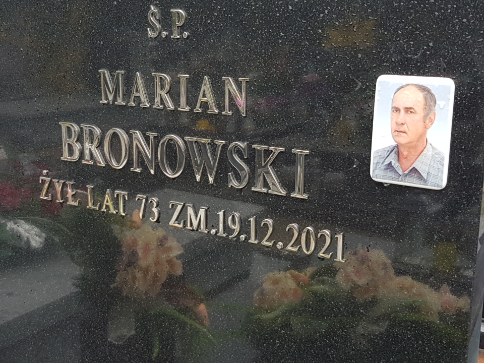 Grób Marian Bronowski