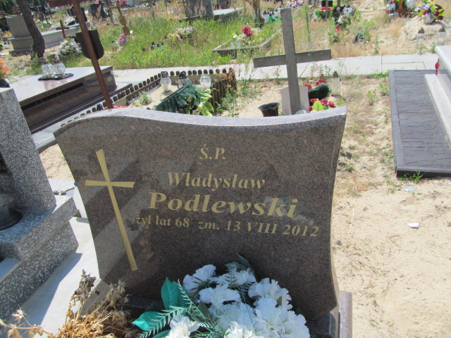 Grób Władysław Podlewski