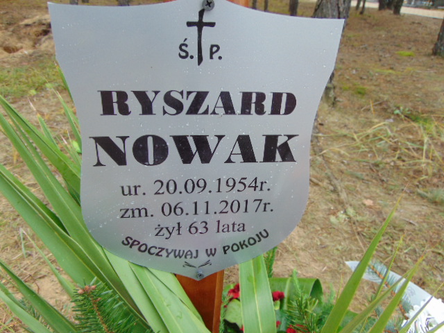 Grób Ryszard Nowak