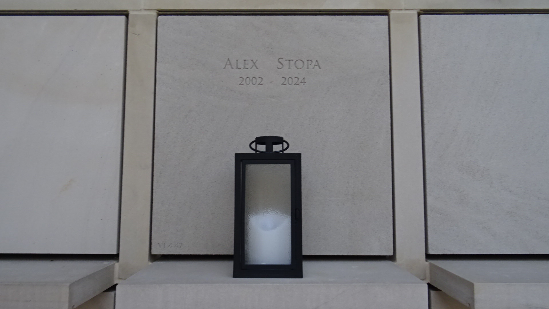 Grób Alex Stopa