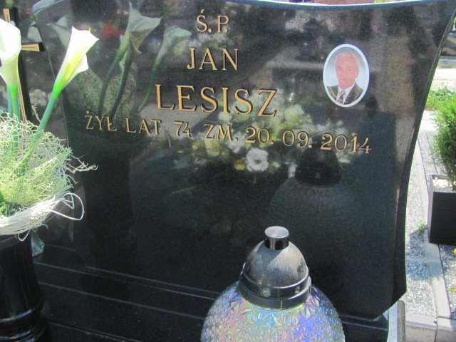 Grób Jan Lesisz