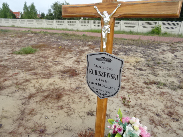 Grób Marcin Kubiszewski
